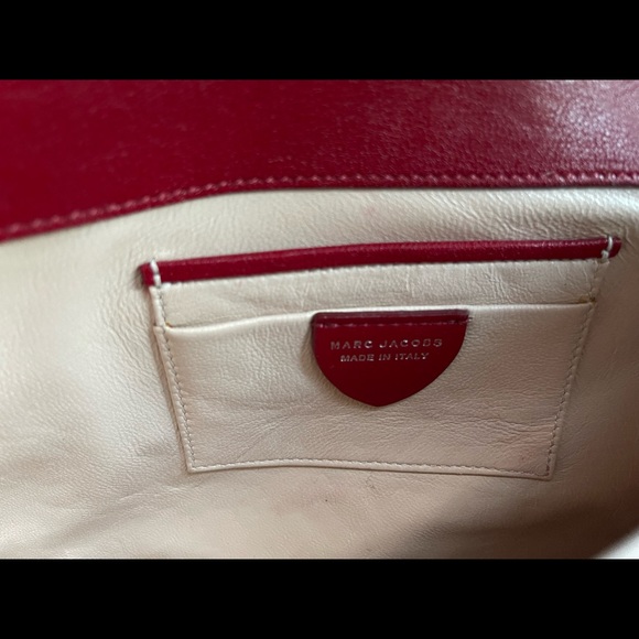 Marc Jacobs Isobel Leather Stripes Red White Clutch - Wrist Strap - Lock & Key - Picture 4 of 6